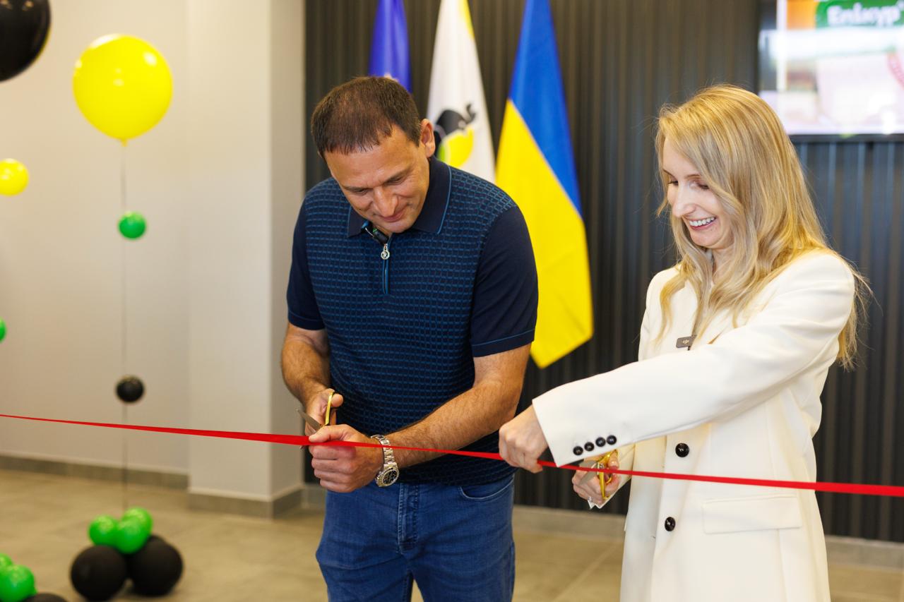 Avesterra Group Добкіна відкрила новий завод на Волині